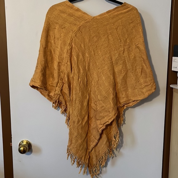 Tunic - Picture 3 of 5